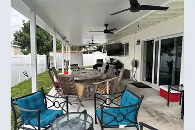 5700 SW 54th Ter, Davie, FL 33314 - Photo 41