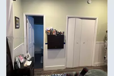 5700 SW 54th Ter, Davie, FL 33314 - Photo 21