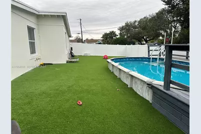 5700 SW 54th Ter, Davie, FL 33314 - Photo 39