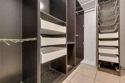 5505 Bluejack Oak Cir, Tamarac, FL 33319 - Photo 9