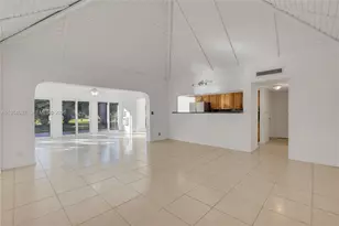 5505 Bluejack Oak Cir, Tamarac, FL 33319 - Photo 3