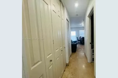 524 Washington Ave #304, Miami Beach, FL 33139 - Photo 9