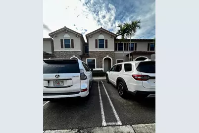 3320 W 92nd Place, Hialeah, FL 33018 - Photo 1