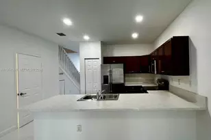 3320 W 92nd Pl, Hialeah, FL 33018 - Photo 5