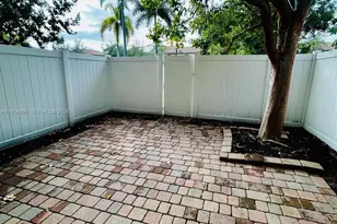 3320 W 92nd Pl, Hialeah, FL 33018 - Photo 13