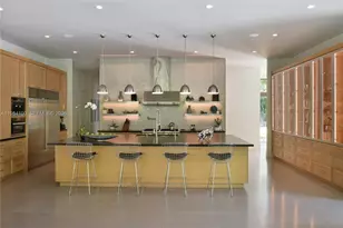 11050 SW 69th Ave, Pinecrest, FL 33156 - Photo 17