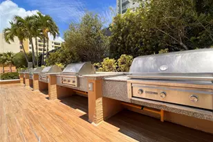 90 Alton Rd, Miami Beach, FL 33139 - Photo 17