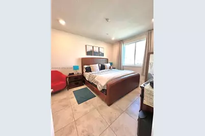 6420 NW 102nd Path #304, Doral, FL 33178 - Photo 9
