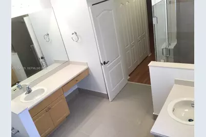 19351 SW 61st St #19351, Pembroke Pines, FL 33332 - Photo 21