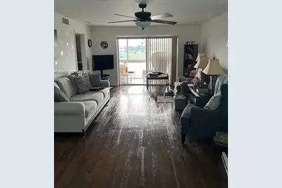 9841 Sunrise Lakes Blvd #310, Sunrise, FL 33322 - Photo 3