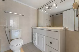 18061 Biscayne Blvd, Aventura, FL 33160 - Photo 23