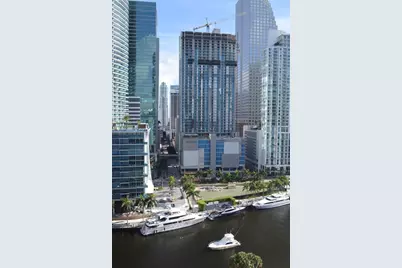 475 Brickell Ave #1814, Miami, FL 33131 - Photo 11