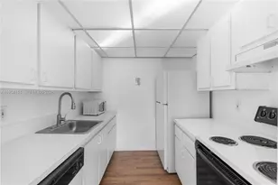 2350 NE 135th St, North Miami, FL 33181 - Photo 11