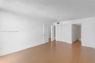 2350 NE 135th St, North Miami, FL 33181 - Photo 17