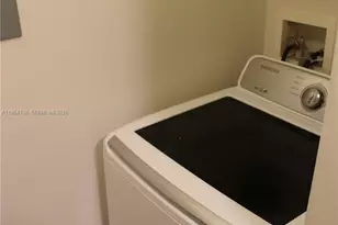 2400 E Preserve Way, Miramar, FL 33025 - Photo 13