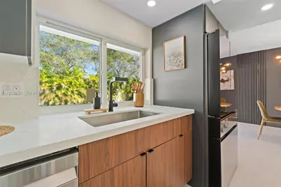 5341 SW 1st St, Plantation, FL 33317 - Photo 19