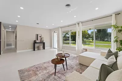 5341 SW 1st St, Plantation, FL 33317 - Photo 9