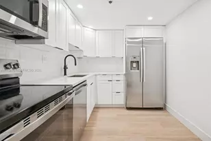 20225 NE 34th Ct, Aventura, FL 33180 - Photo 5