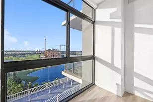 101 Diplomat Pkwy, Hallandale Beach, FL 33009 - Photo 19