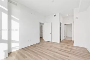 101 Diplomat Pkwy, Hallandale Beach, FL 33009 - Photo 21