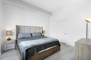 45 SW 9th St, Miami, FL 33130 - Photo 13