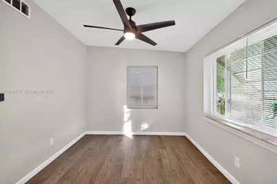 171 Tulip Tree Dr, Lake Worth, FL 33462 - Photo 17