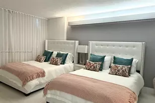 6917 Collins Ave, Miami Beach, FL 33141 - Photo 7