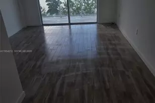 1301 NE Miami Gardens Dr, Miami, FL 33179 - Photo 5