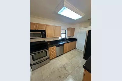 32 Camden Dr #7, Bal Harbour, FL 33154 - Photo 7