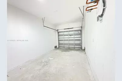 2518 NW 9th Pl, Fort Lauderdale, FL 33311 - Photo 15