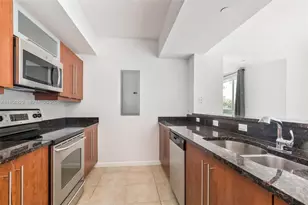 7355 SW 89th St, Miami, FL 33156 - Photo 5