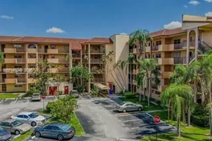 3905 N Nob Hill Rd, Sunrise, FL 33351 - Photo 1