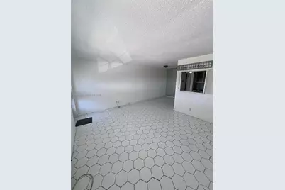 89 Berkshire D #89, West Palm Beach, FL 33417 - Photo 11