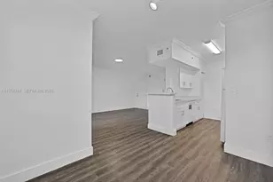 11650 SW 2nd St, Pembroke Pines, FL 33025 - Photo 11