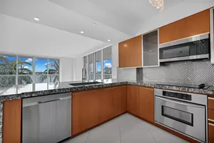 10 Venetian Way, Miami Beach, FL 33139 - Photo 5