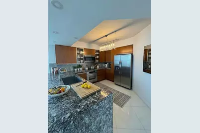 10 Venetian Way #404, Miami Beach, FL 33139 - Photo 13