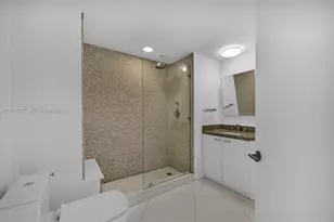 10 Venetian Way, Miami Beach, FL 33139 - Photo 23