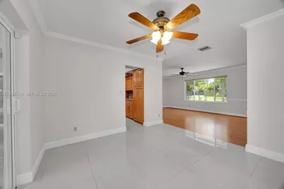 9841 SW 122nd St, Miami, FL 33176 - Photo 9