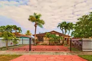 17307 SW 115th Ave, Miami, FL 33157 - Photo 3