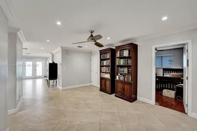 3671 N 47th Ave, Hollywood, FL 33021 - Photo 23
