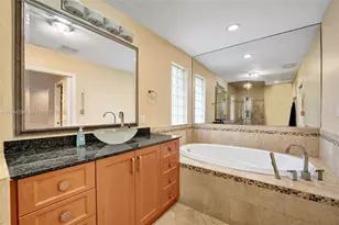 3671 N 47th Ave, Hollywood, FL 33021 - Photo 29