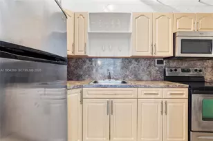 1000 West Ave, Miami Beach, FL 33139 - Photo 21