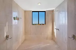 1000 Venetian Way, Miami, FL 33139 - Photo 17