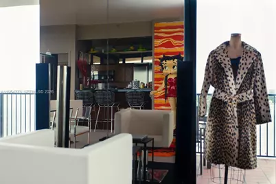 1000 Venetian Way #1501, Miami, FL 33139 - Photo 7