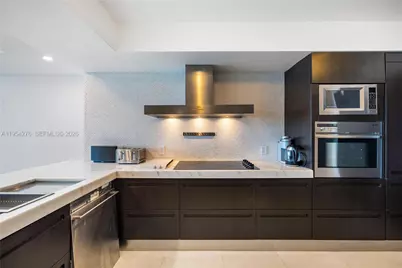 1331 Brickell Bay Dr #1703, Miami, FL 33131 - Photo 13