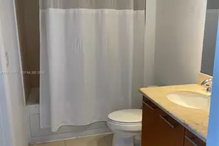 50 Biscayne Blvd, Miami, FL 33132 - Photo 3