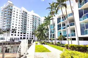 7910 Harbor Island Dr, North Bay Village, FL 33141 - Photo 3