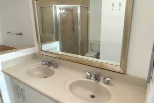 7910 Harbor Island Dr, North Bay Village, FL 33141 - Photo 11