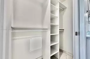 836 SW 2nd St, Miami, FL 33130 - Photo 21