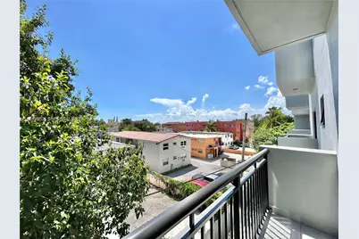 836 SW 2nd St #202, Miami, FL 33130 - Photo 15